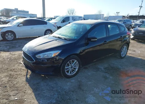 2017 Ford Focus Se z USA, uszkodzony, nr VIN 1FADP3K25HL227357